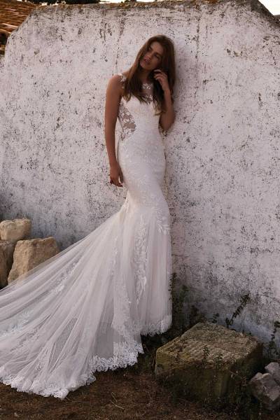 robe de mariée sexy haut de gamme en dentelle proche sainte maxime dans le var 